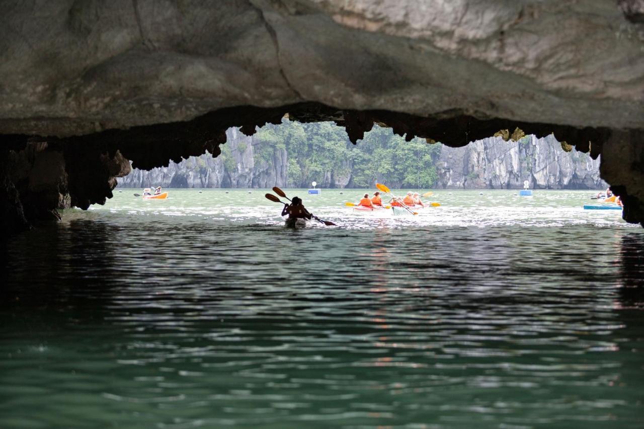 Mon Cheri Cruises Ha Long Exterior foto